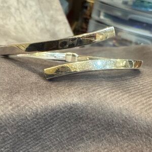 Dyadema Sterling silver 925 hinged cuff Elegant  Women's‎ Bracelet $125